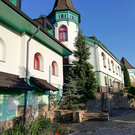 Hotel Zlatý Orel Ostravice Buitenkant foto