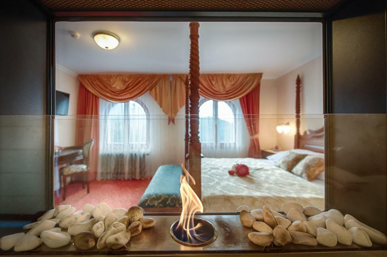 Hotel Zlatý Orel Ostravice Buitenkant foto
