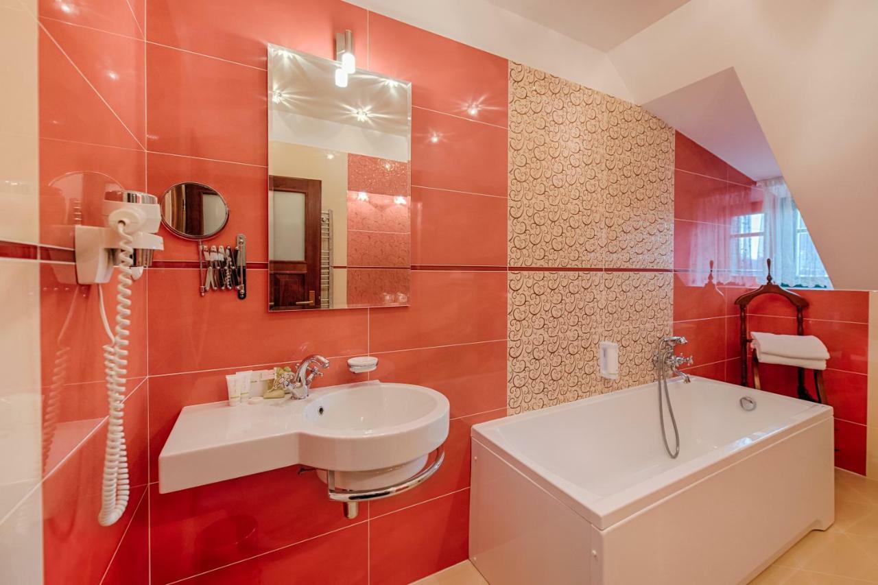 Hotel Zlatý Orel Ostravice Buitenkant foto