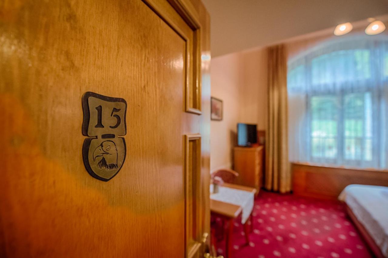 Hotel Zlatý Orel Ostravice Buitenkant foto